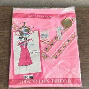 Rare Vintage Stones wear Nightgown Pink Small